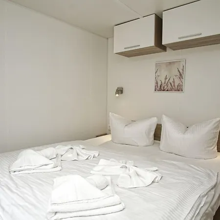 Tiny Homes Nr 823 Strandnah Und Mit Terrasse