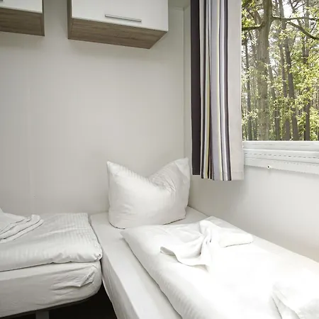 Tiny Homes Nr 823 * غورين